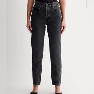 Everlane The Original Cheeky Jean Crop in washed black